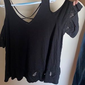 CROCHET TRIM CROSSBACK COLD SHOULDER TOP